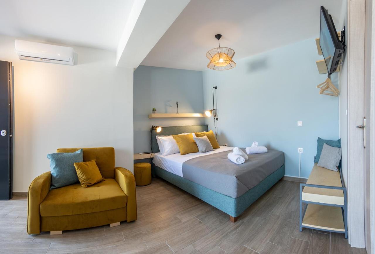 Anelia'S And Lydia'S Design Apartments Swimming Pool นิเกียนา ภายนอก รูปภาพ