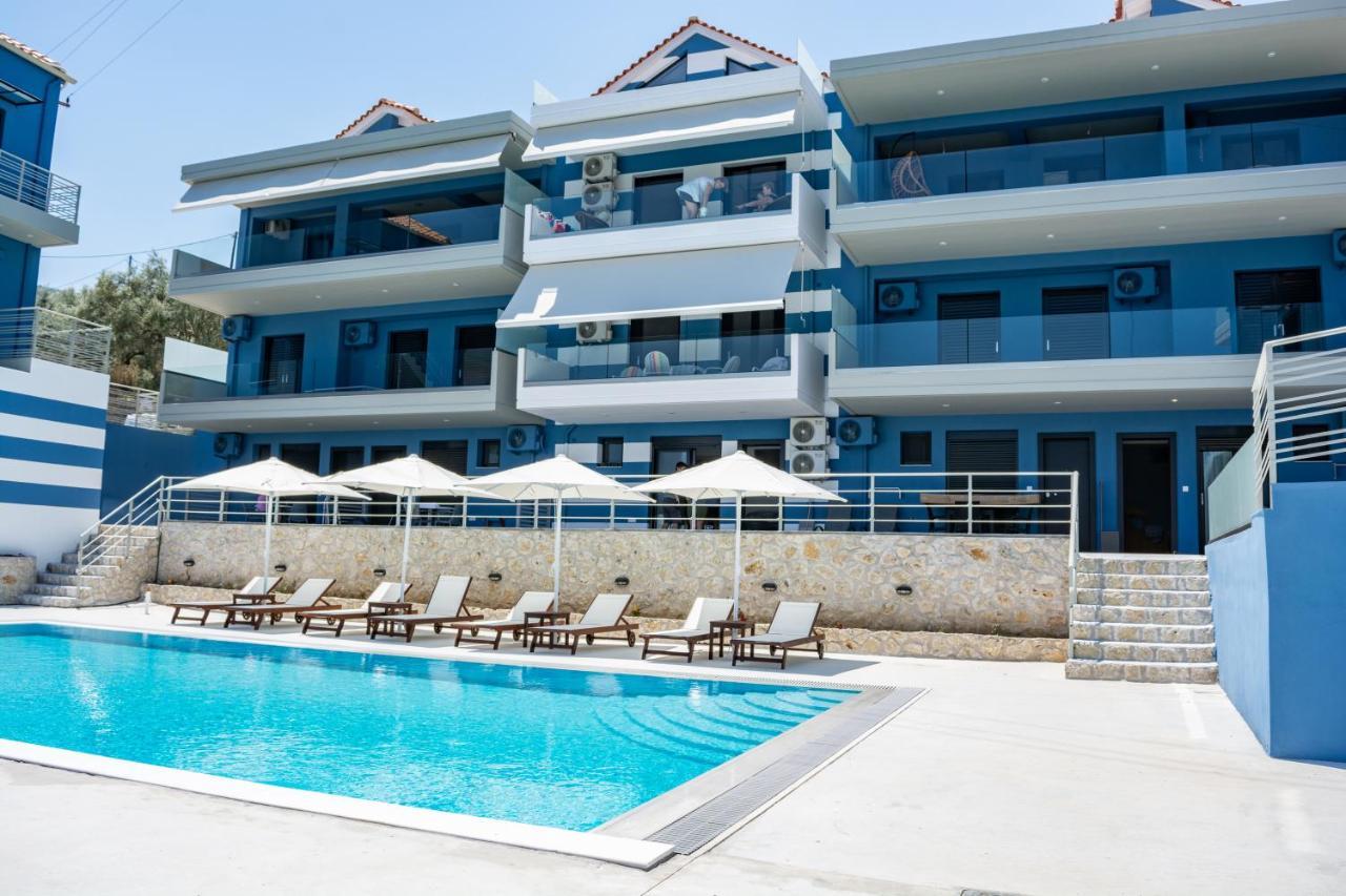 Anelia'S And Lydia'S Design Apartments Swimming Pool นิเกียนา ภายนอก รูปภาพ